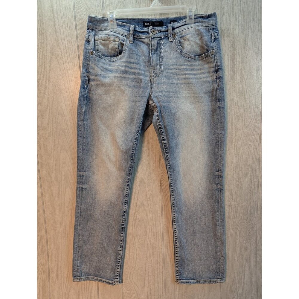 BKE Jeans Men's 32x30 Nolan Straight Leg Mid Rise Stretch Blue Pants Light Wash